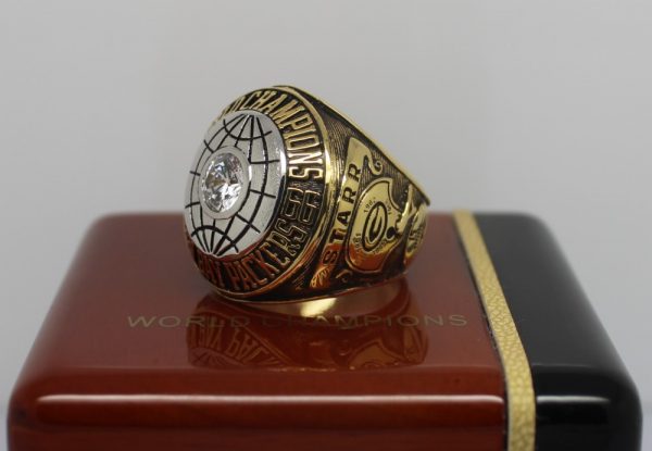 6PCS/Set Championship Ring Set Replica 1961 1965 1966 1967 1996 2010 Green  Bay Packer Super Bowl Collection Champion Ring With Wooden Box