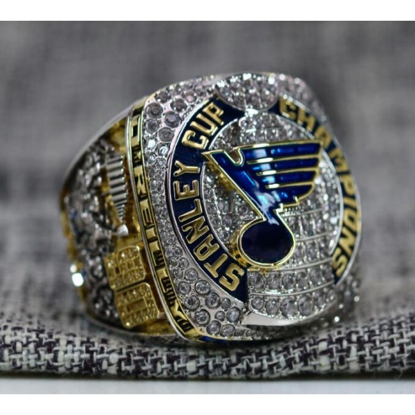 Wincraft St. Louis Blues Stanley Cup Champions Key Ring